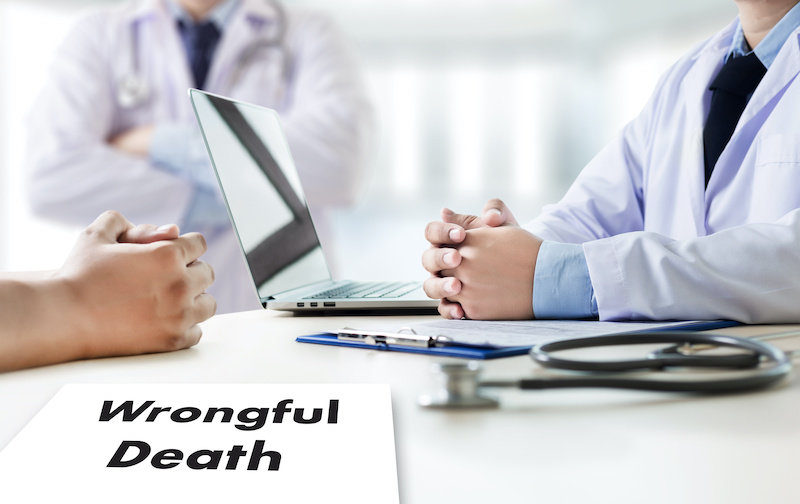 Wrongful Death Doctor talk and  patient medical working at office