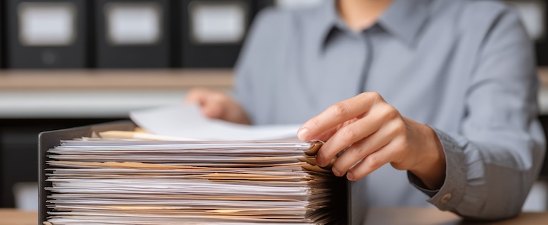 Streamline organizing financial records for smoother tax season challenges and improved accuracy